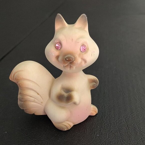 Vintage Roselane Rhinestone Sparkly Eye Squirrel /Chipmunk - Picture 1 of 7